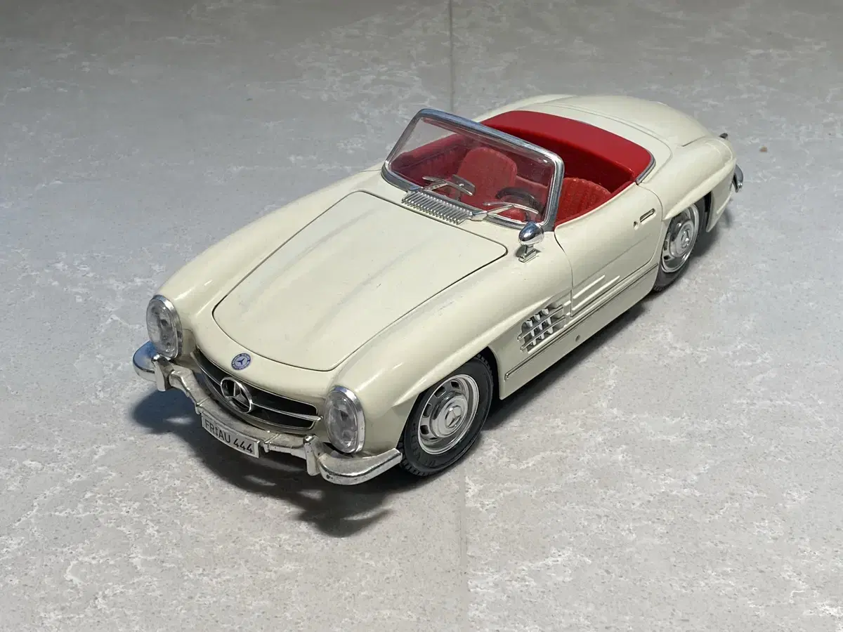 1/18 부라고 벤츠 300 SL 컨버터블 다이캐스트